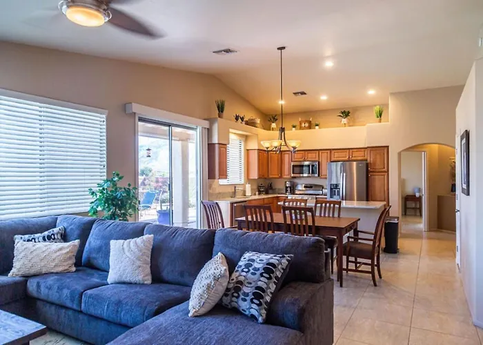 Mountain View Beauty With Pool Holiday home Tucson